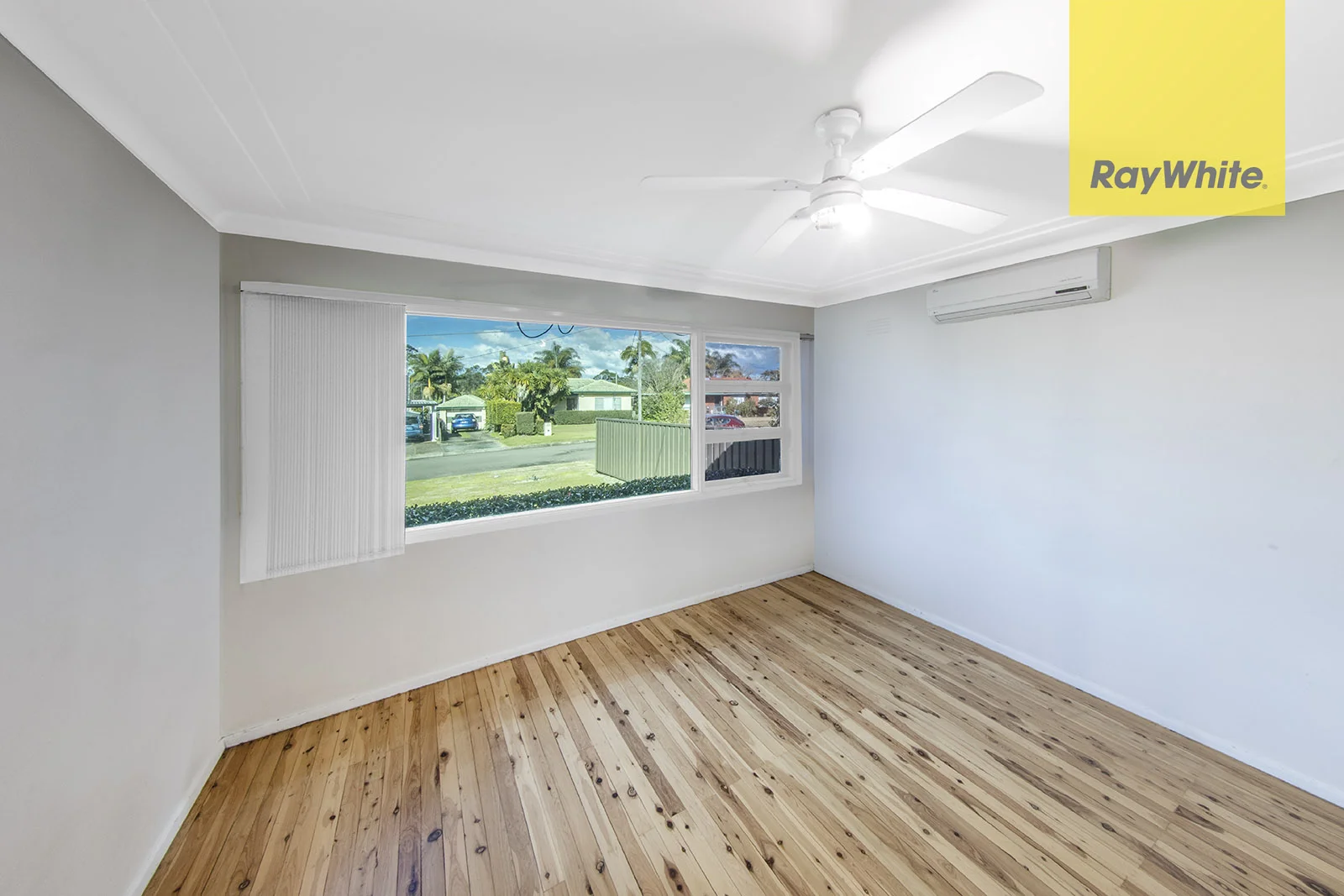 Additional image 18 of 2/Kerran Close, Cambridge Park NSW 2747