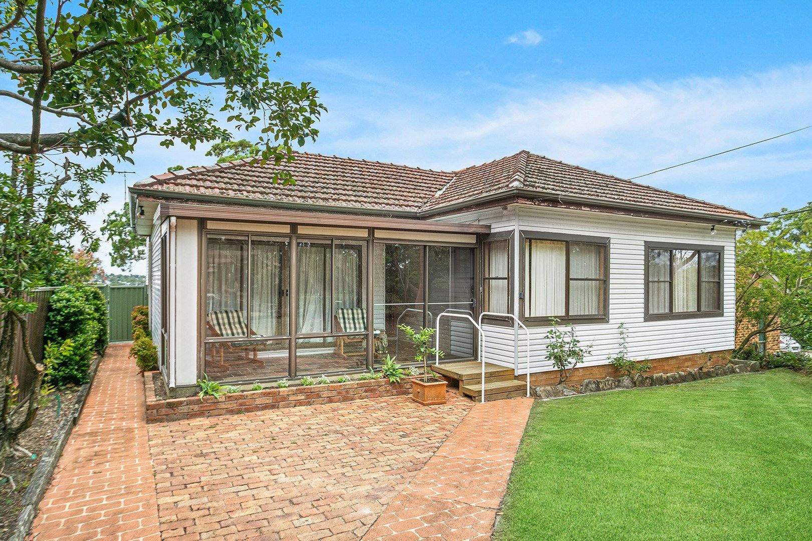 10 Coopernook Avenue, Gymea Bay NSW 2227, Image 0