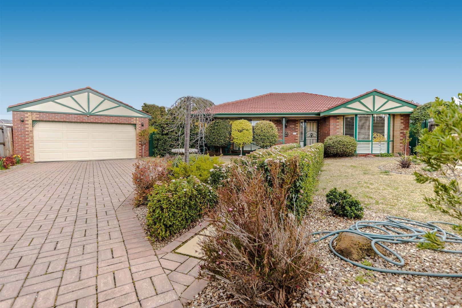 8 Pulford Court, Melton West VIC 3337, Image 1