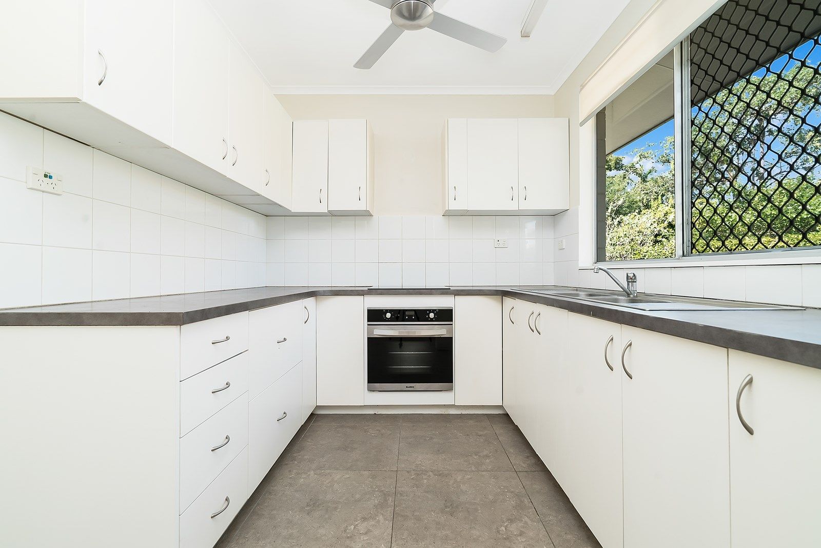 49 Bonson Terrace, Moulden NT 0830, Image 2