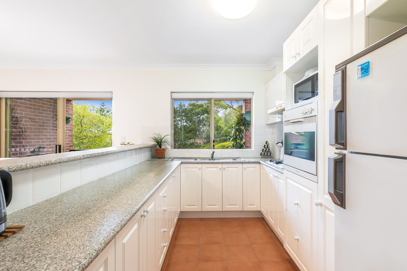 8/31-33 Chapman Street, Gymea NSW 2227, Image 2