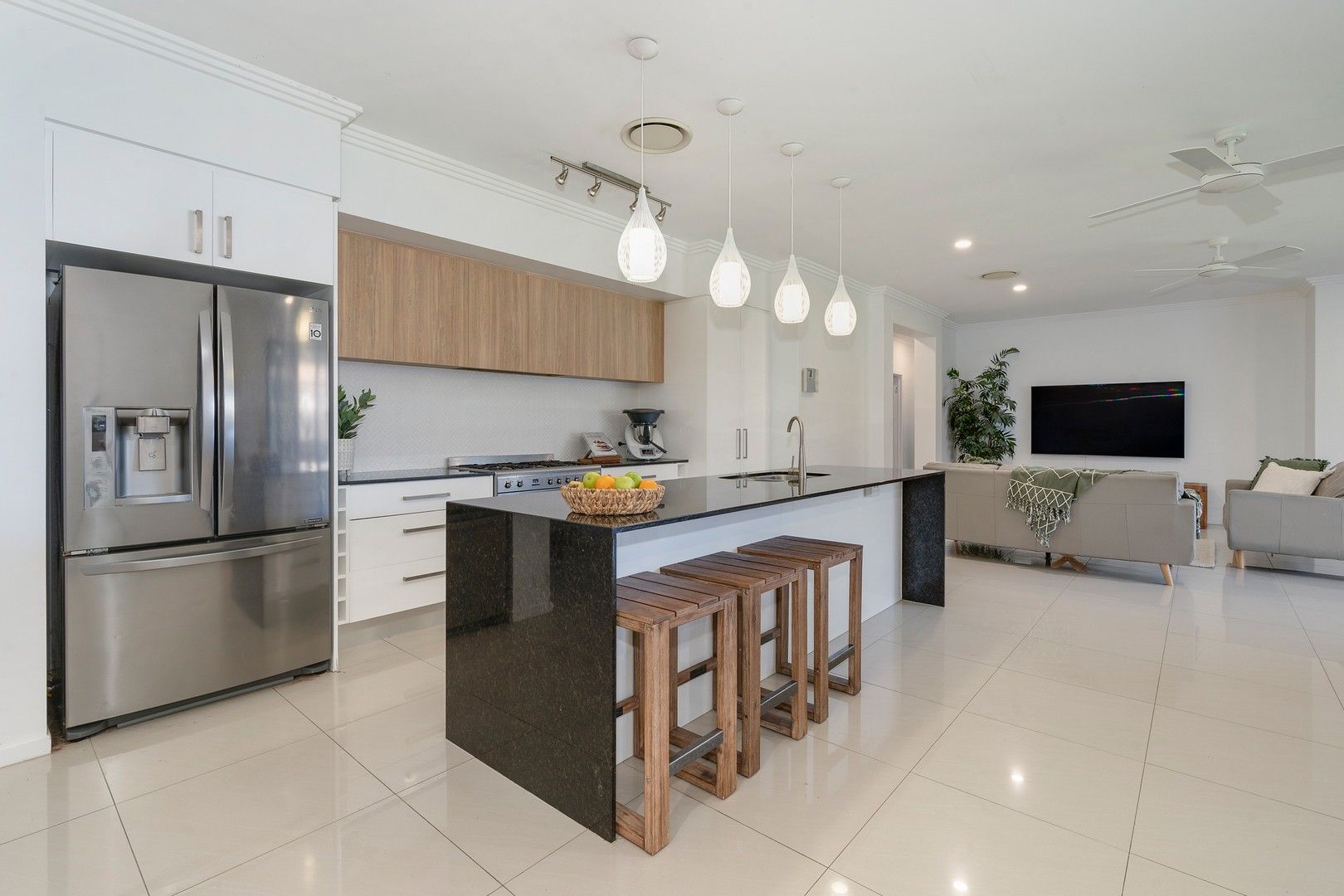 4 bedrooms House in 28 Heatherdale Drive UPPER COOMERA QLD, 4209