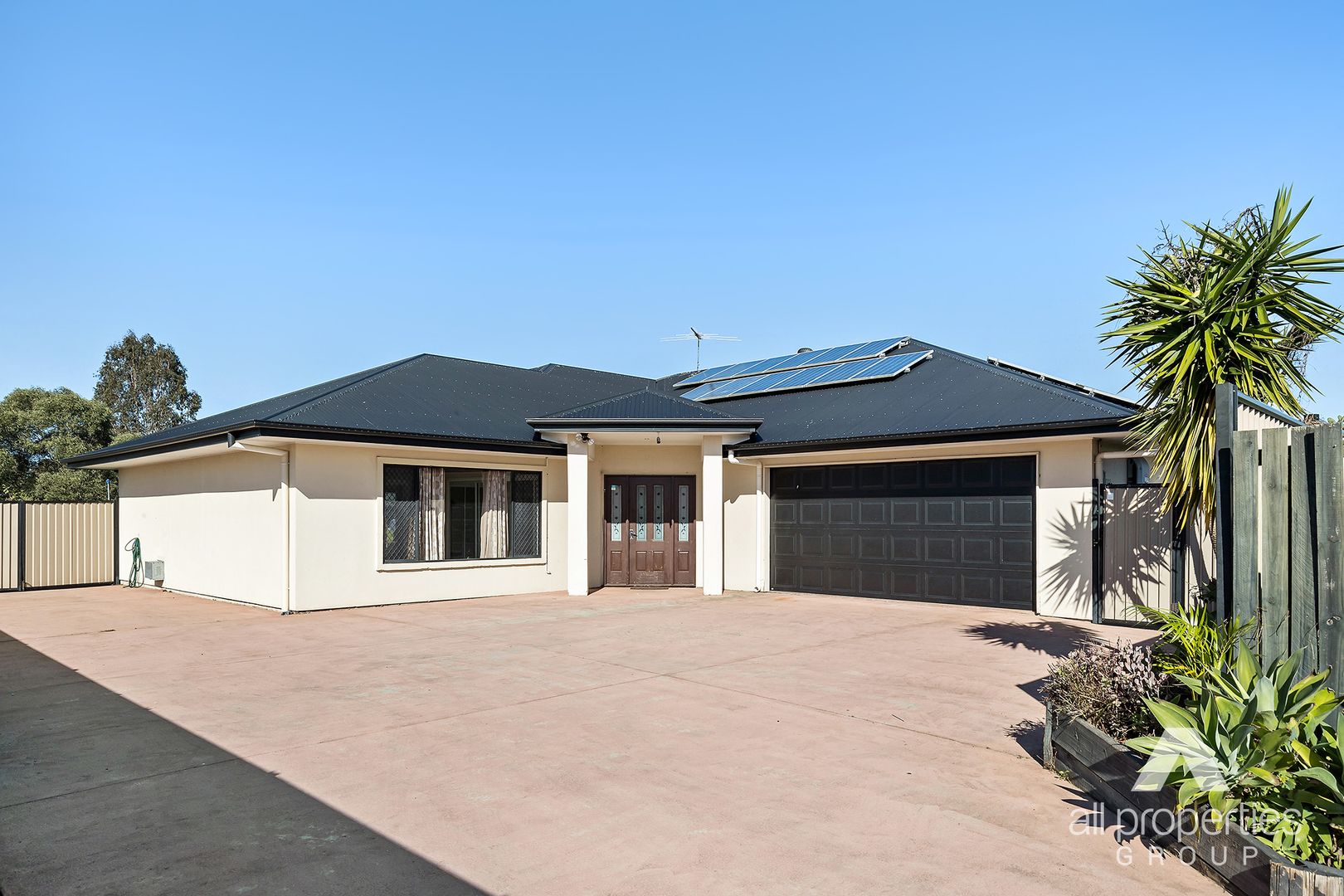 32 Lockyer Place, Crestmead QLD 4132, Image 1