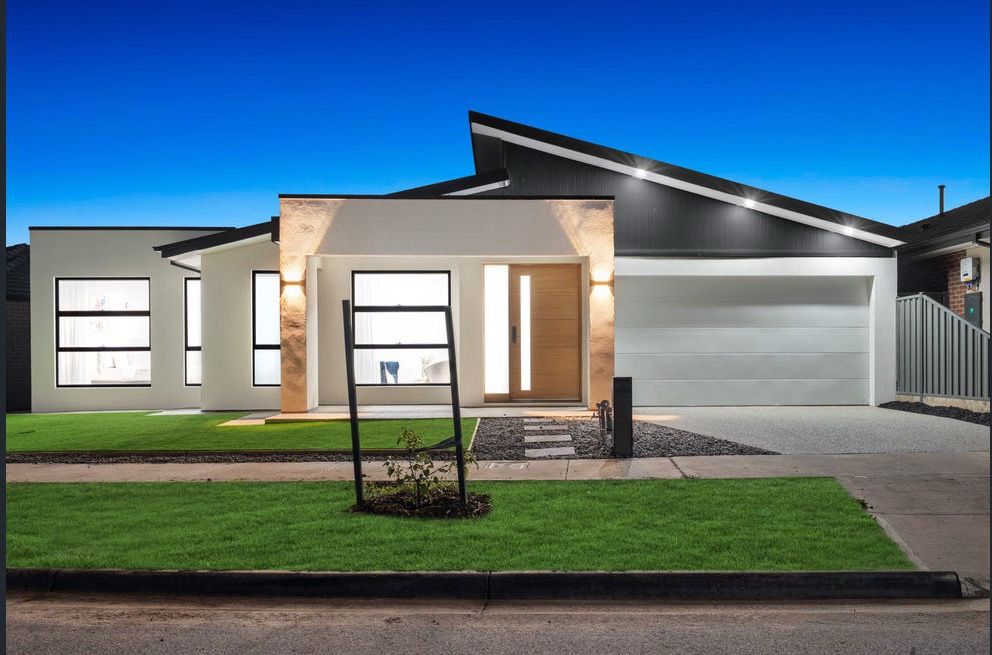 4 bedrooms House in 5 Pinnibar Street WOLLERT VIC, 3750