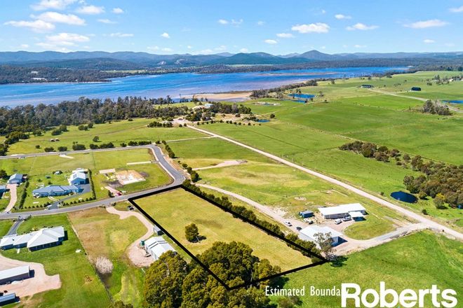 Picture of 34 Moorings Drive, SQUEAKING POINT TAS 7307