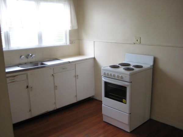 2 bedrooms Apartment / Unit / Flat in 2/16 Franklin St HIGHGATE HILL QLD, 4101