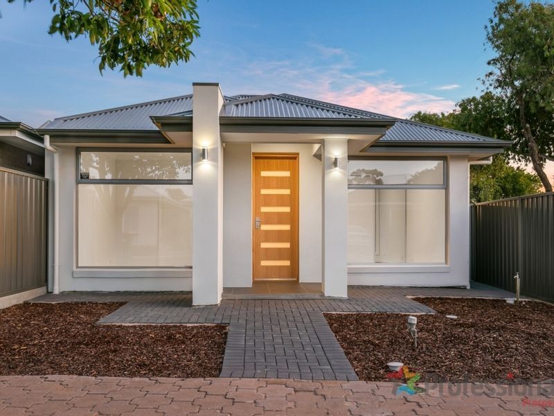 7 Leeds Avenue, Northfield SA 5085, Image 0