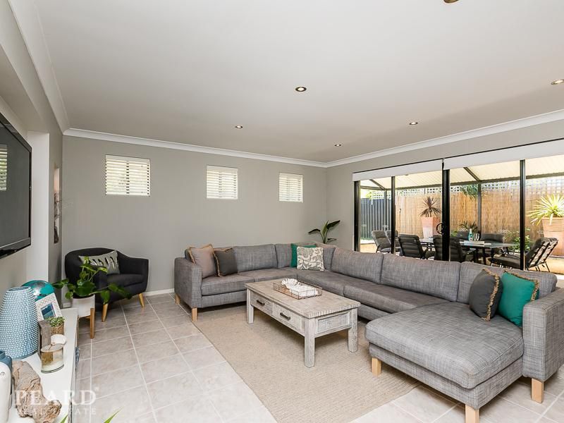 22 Janthina Crescent, Heathridge WA 6027, Image 1