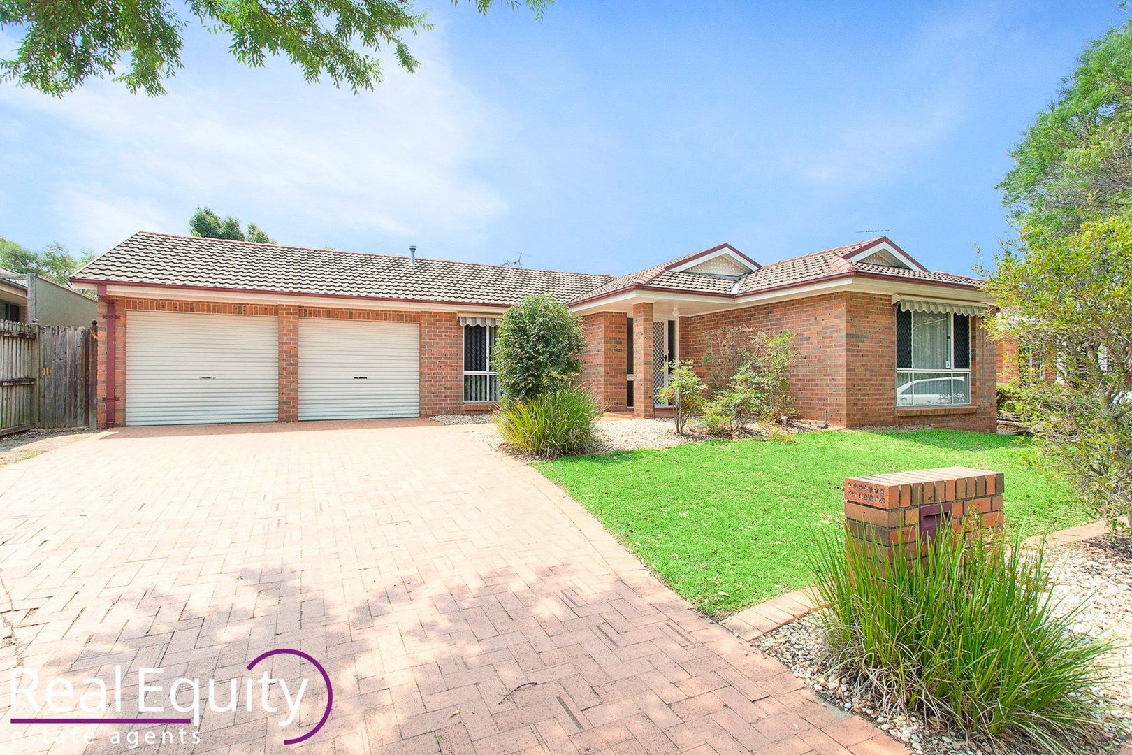 6 Beddington Court, Wattle Grove NSW 2173, Image 0