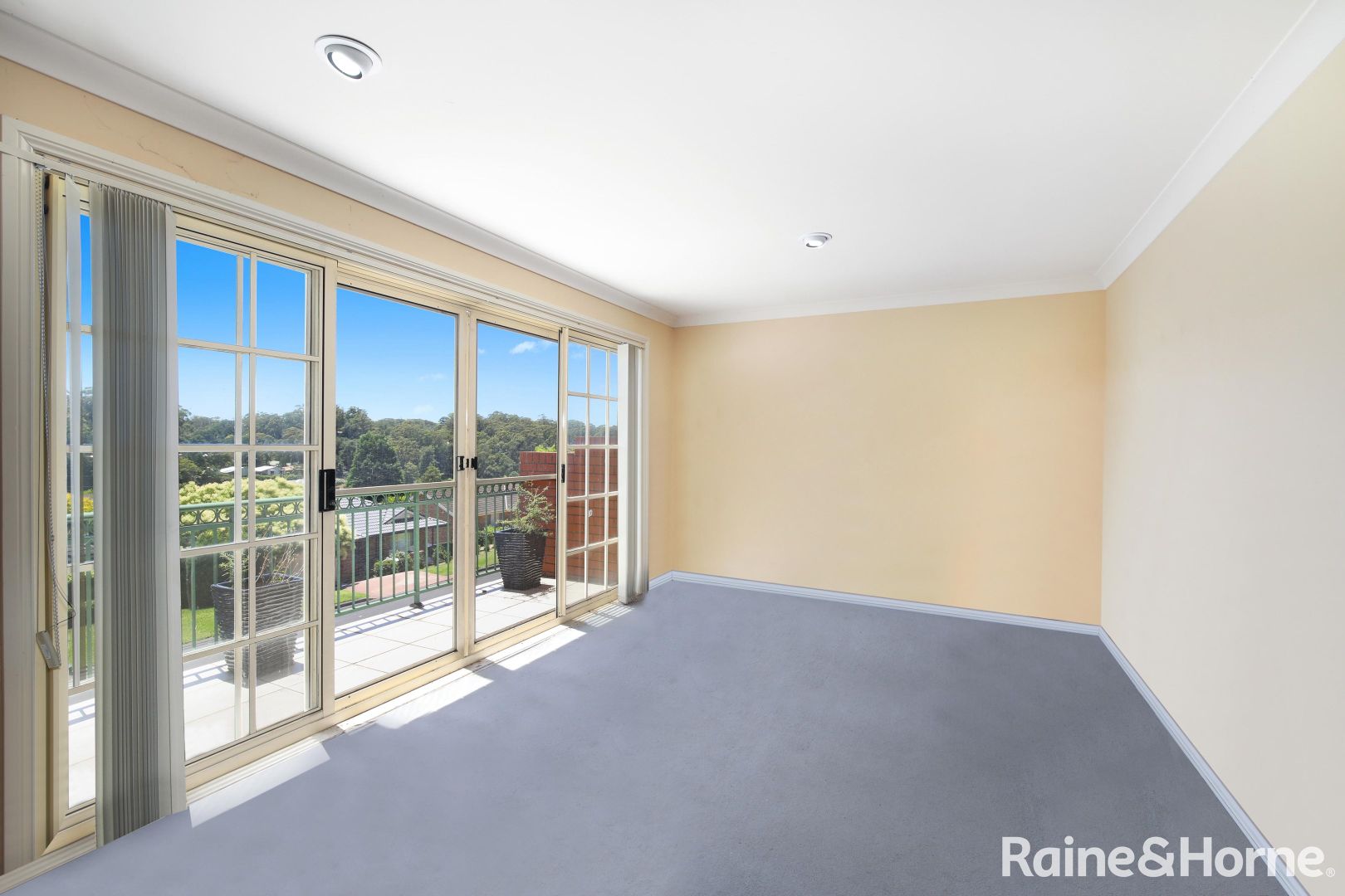 2/10 Sotherby Avenue, Terrigal NSW 2260, Image 2