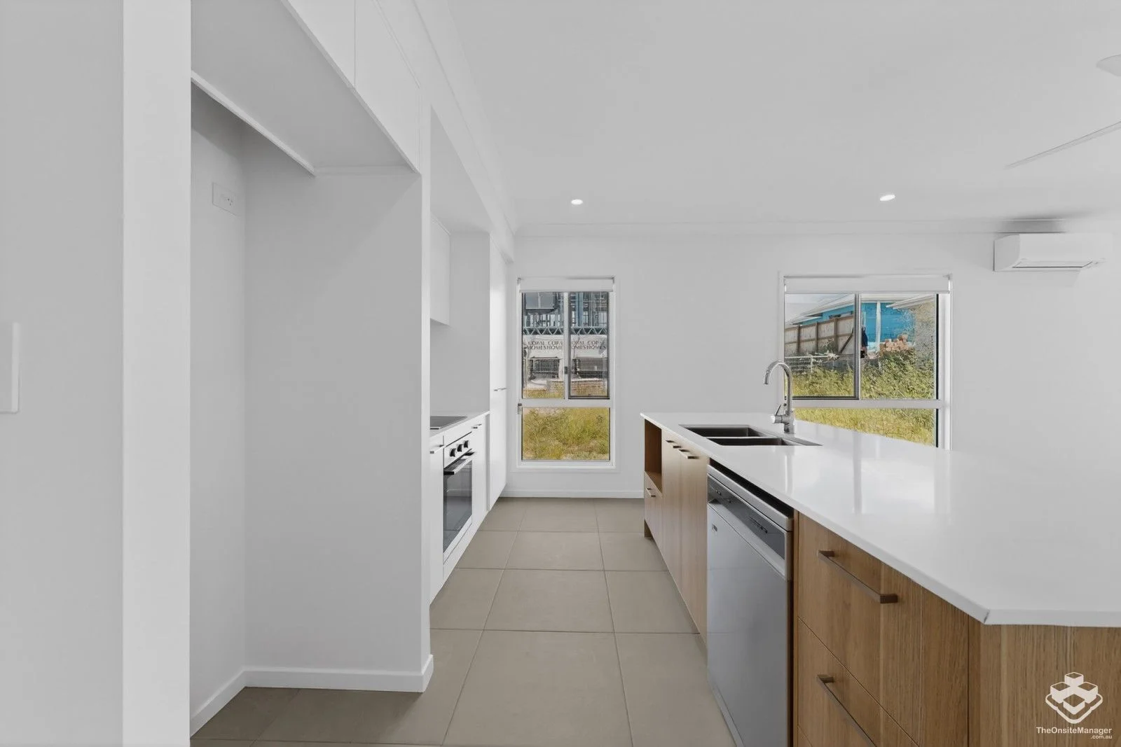 Additional image 3 of White Rock QLD 4306