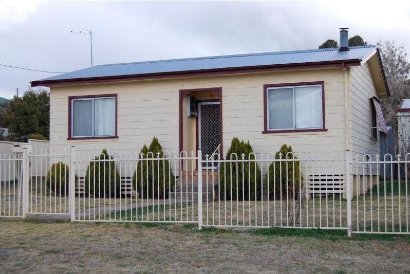 4 Hatcher St, Inverell NSW 2360 House For Rent Domain