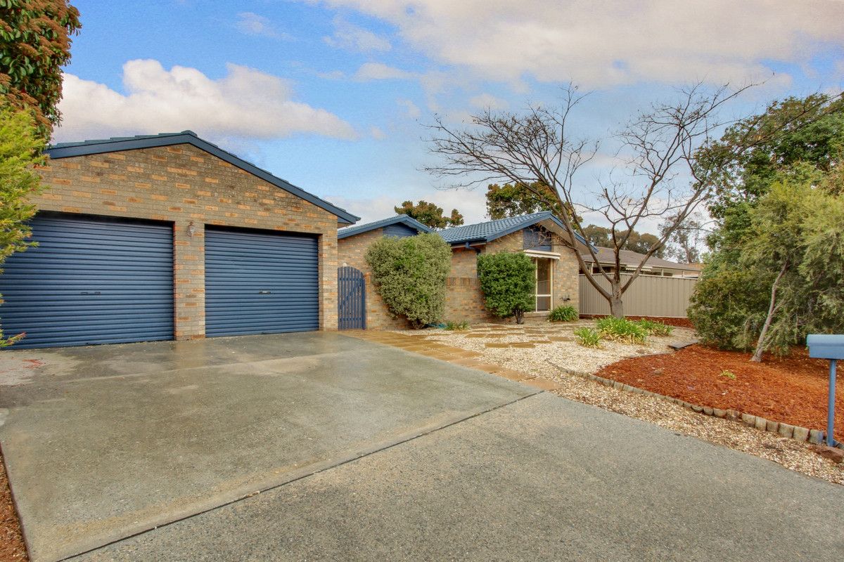 6 Conigrave Place, Bonython ACT 2905, Image 0