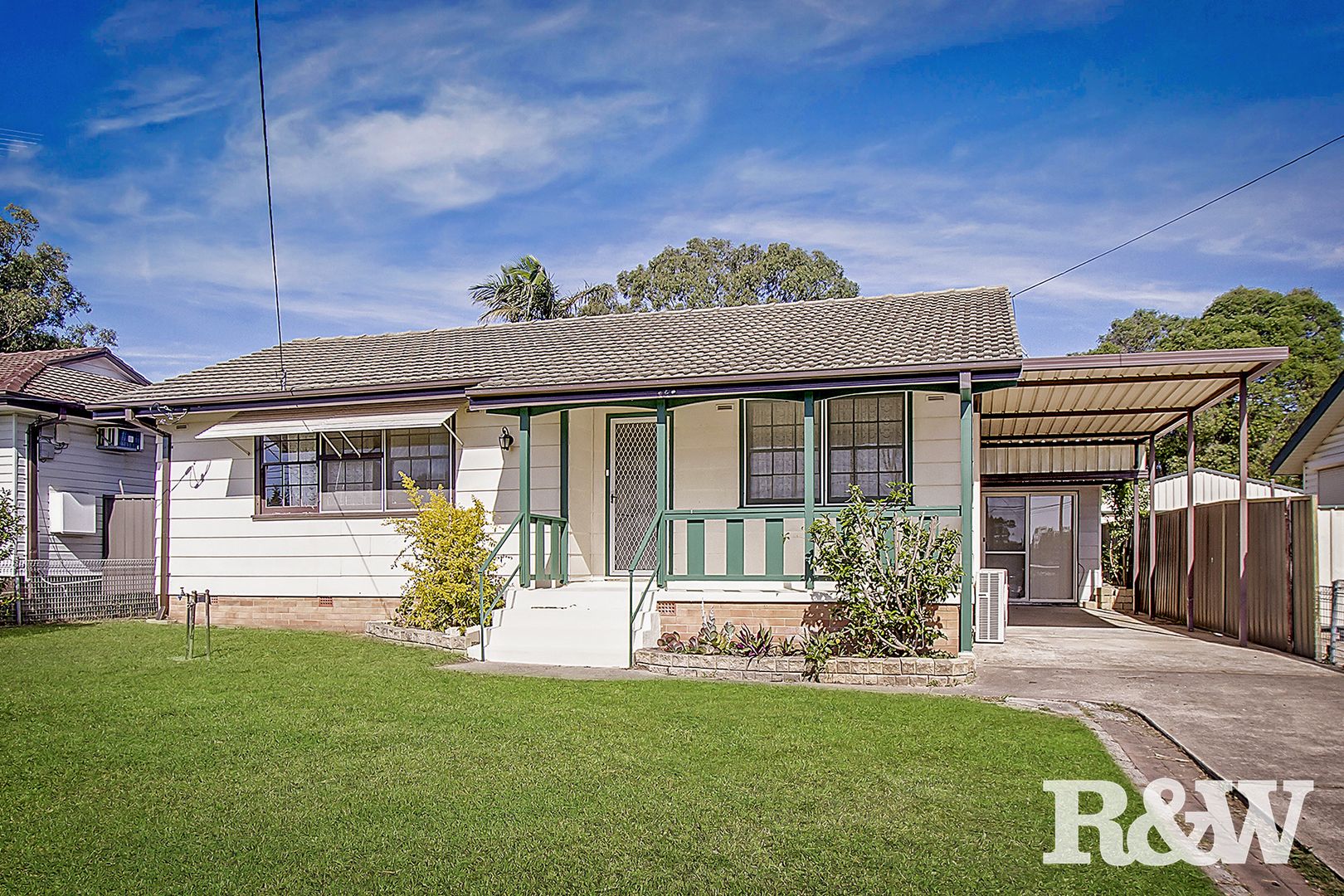 50 Bougainville Road, Lethbridge Park Property History & Address
