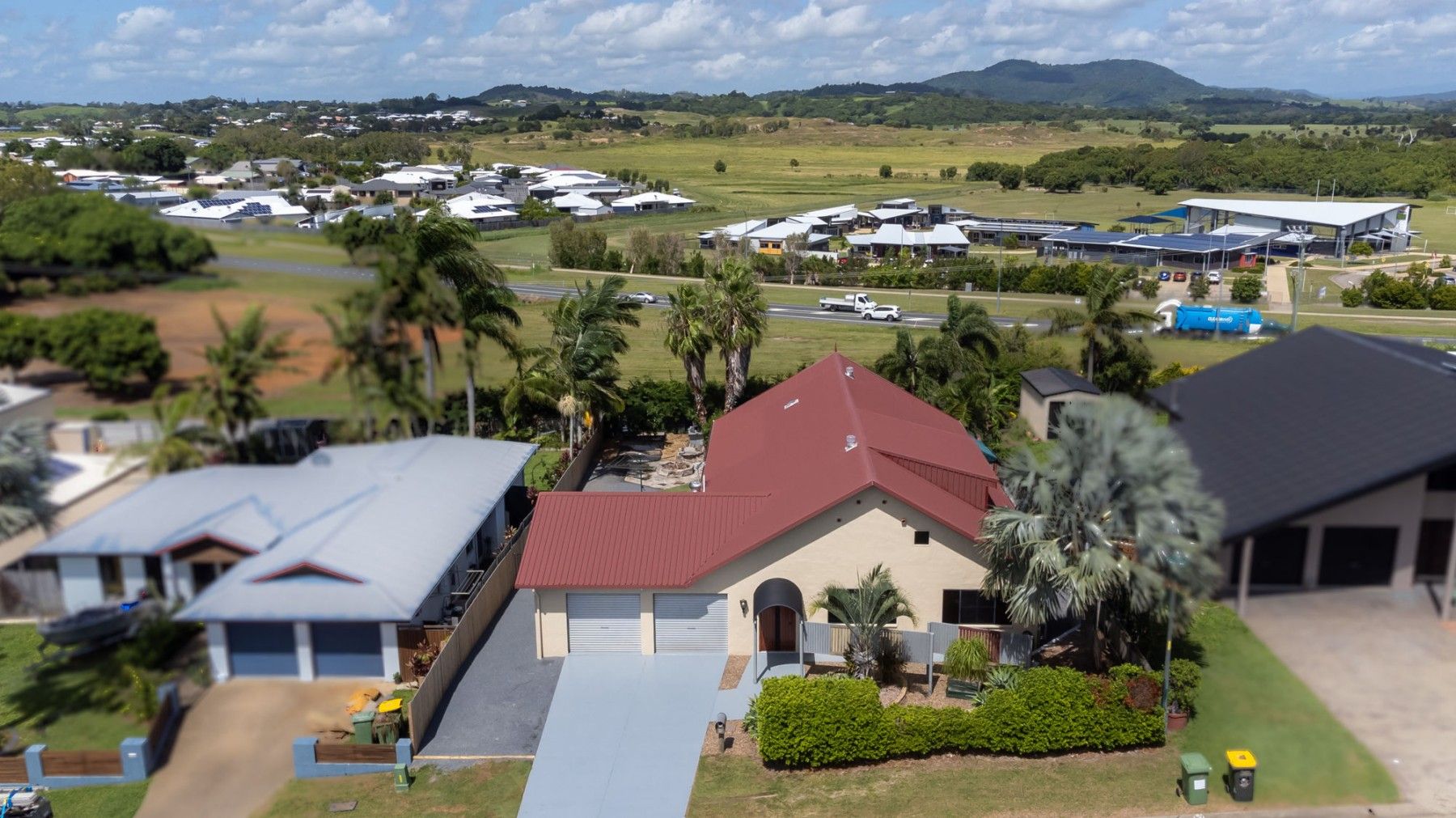 7 Vailala Rise, Rural View QLD 4740, Image 1