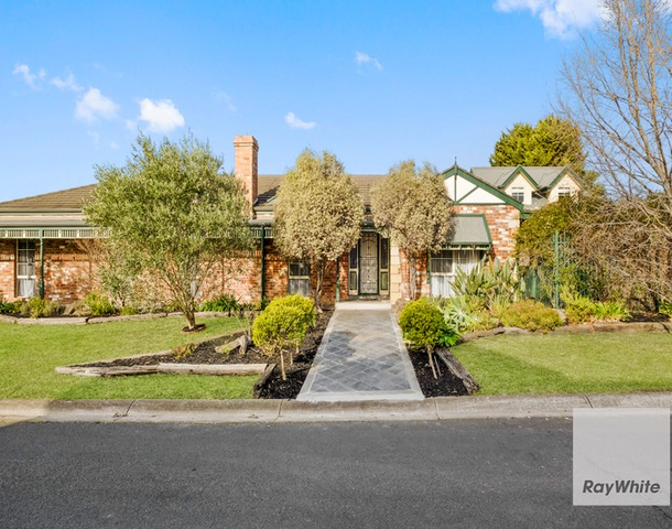 1 Stockyard Close, Sydenham VIC 3037