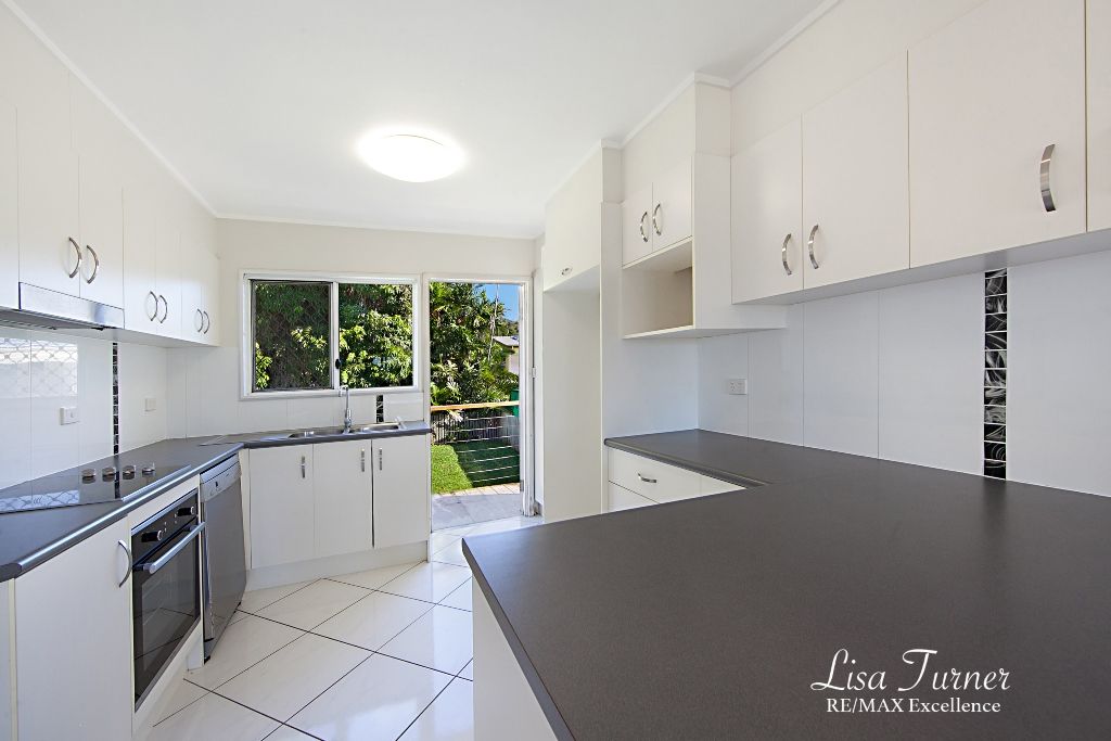 24 Hargreaves Street, Wulguru QLD 4811, Image 2