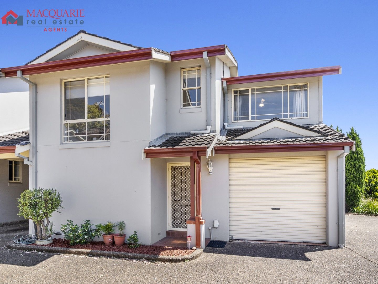 3 bedrooms Townhouse in 1/87-89 Ingham Drive CASULA NSW, 2170