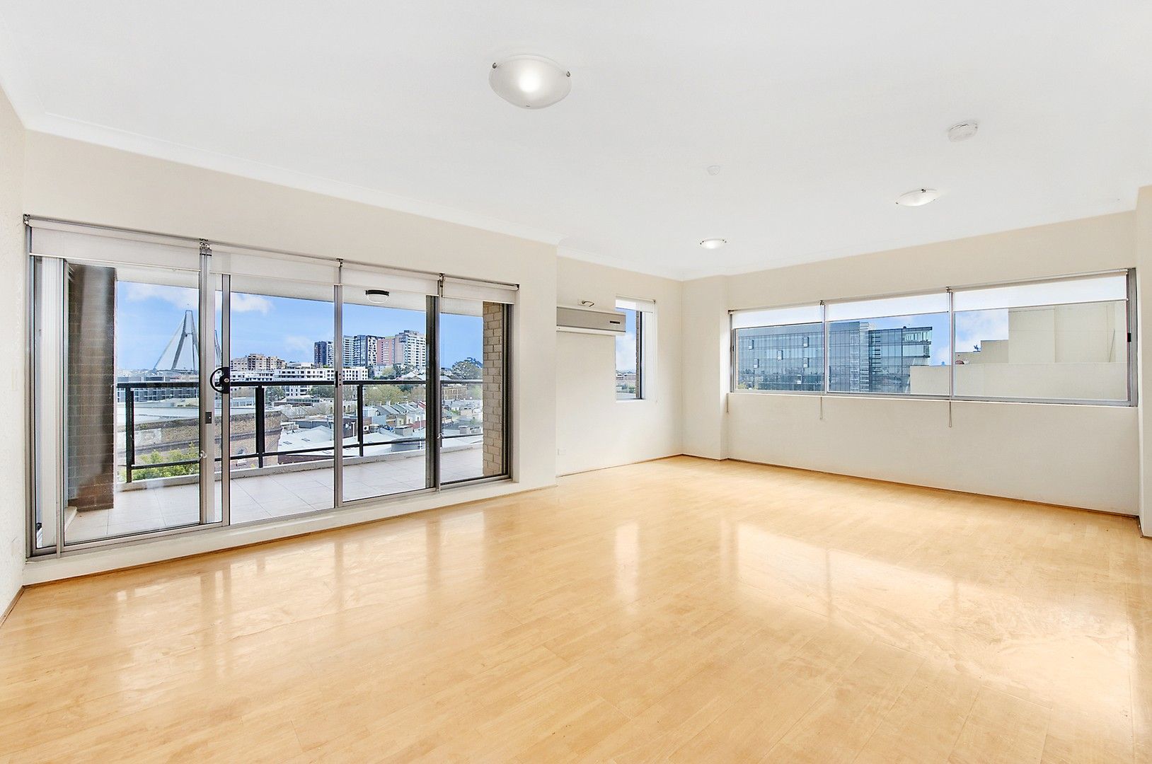 2 bedrooms Apartment / Unit / Flat in 33/2-14 Bunn Street PYRMONT NSW, 2009