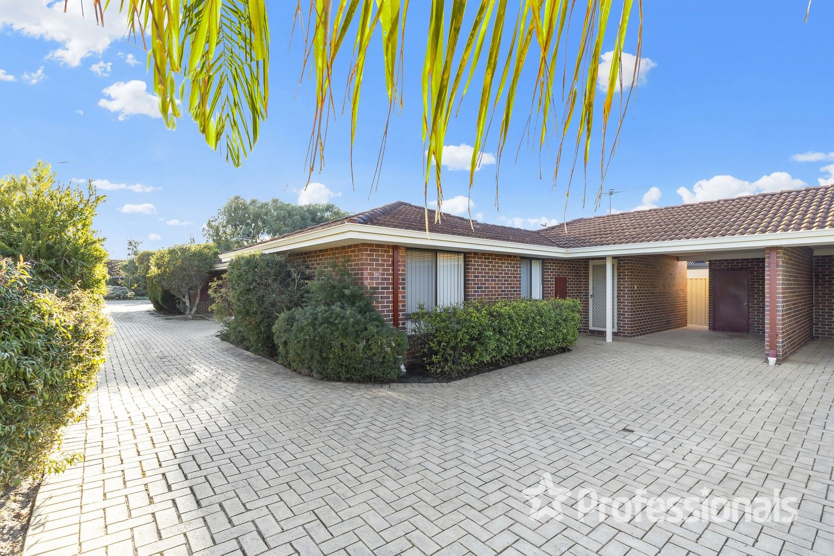 2/61 Valentine Avenue, Dianella WA 6059, Image 0