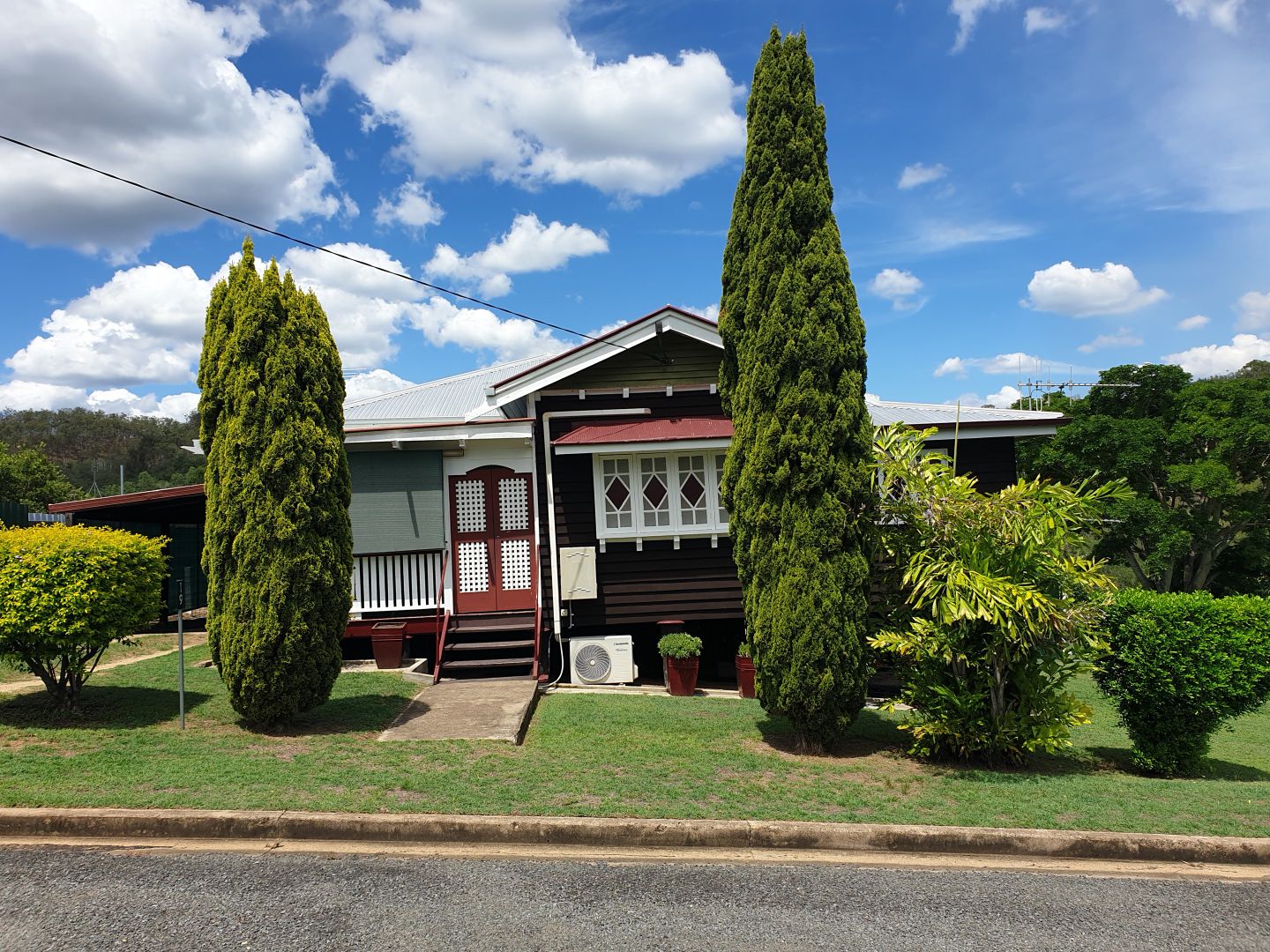 19 Augustus Street, Mount Perry QLD 4671