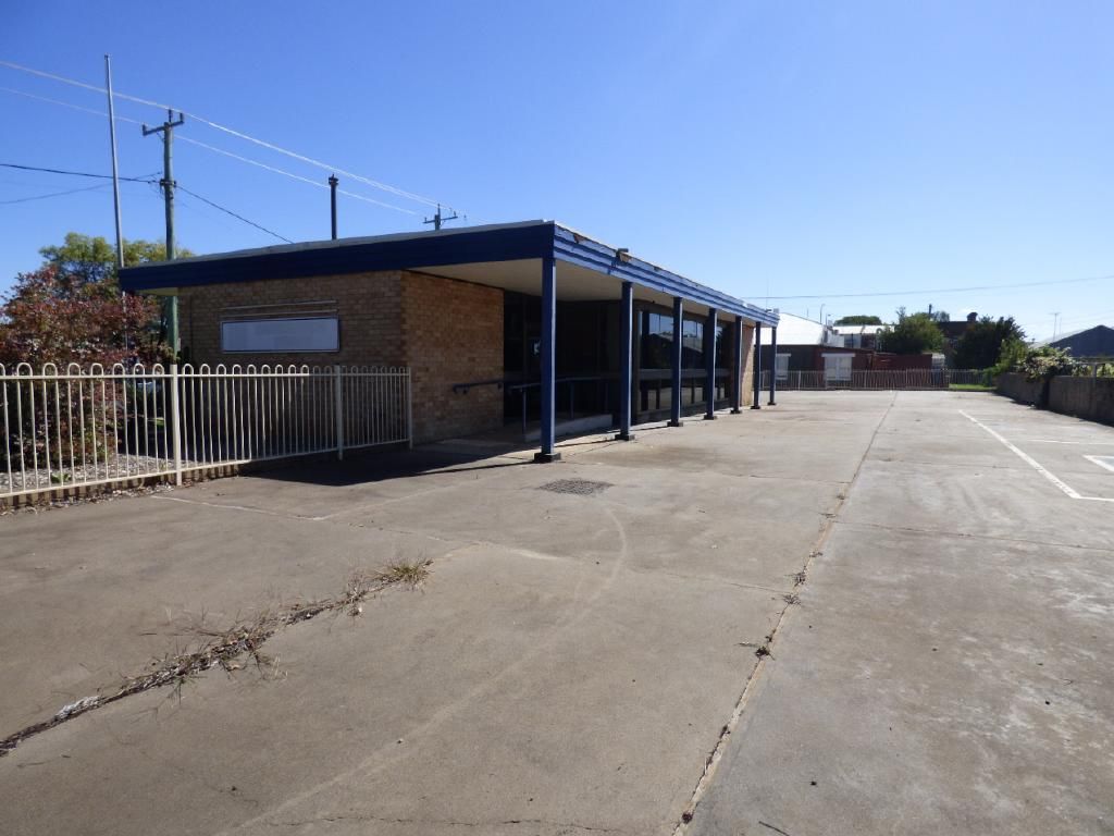 47 Cooper Street, Cootamundra NSW 2590, Image 2