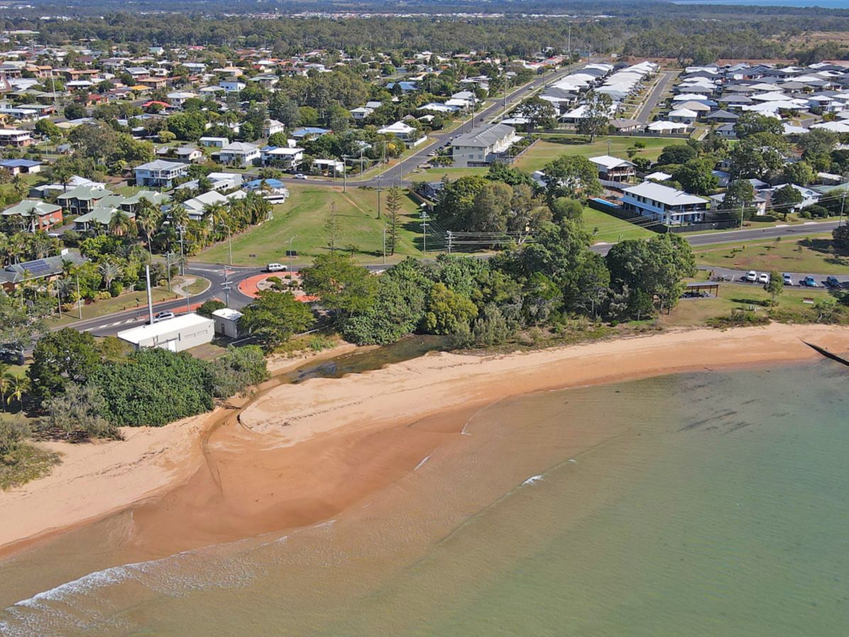 233 Esplanade, Pialba QLD 4655, Image 2