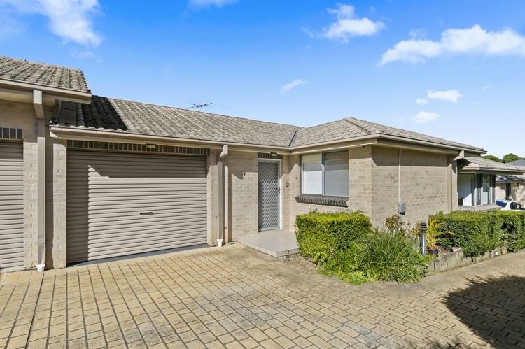 2 bedrooms Villa in 6/128 Dunmore Street WENTWORTHVILLE NSW, 2145