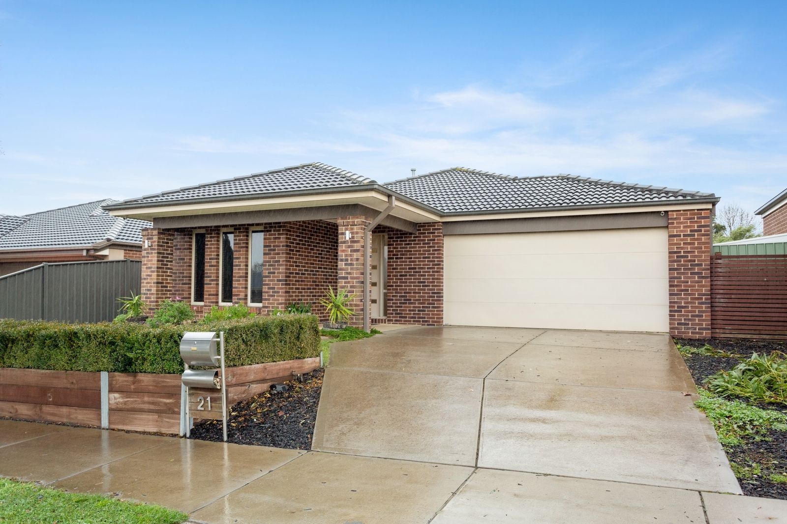 21 Patterson Drive, VIC 3444 Domain