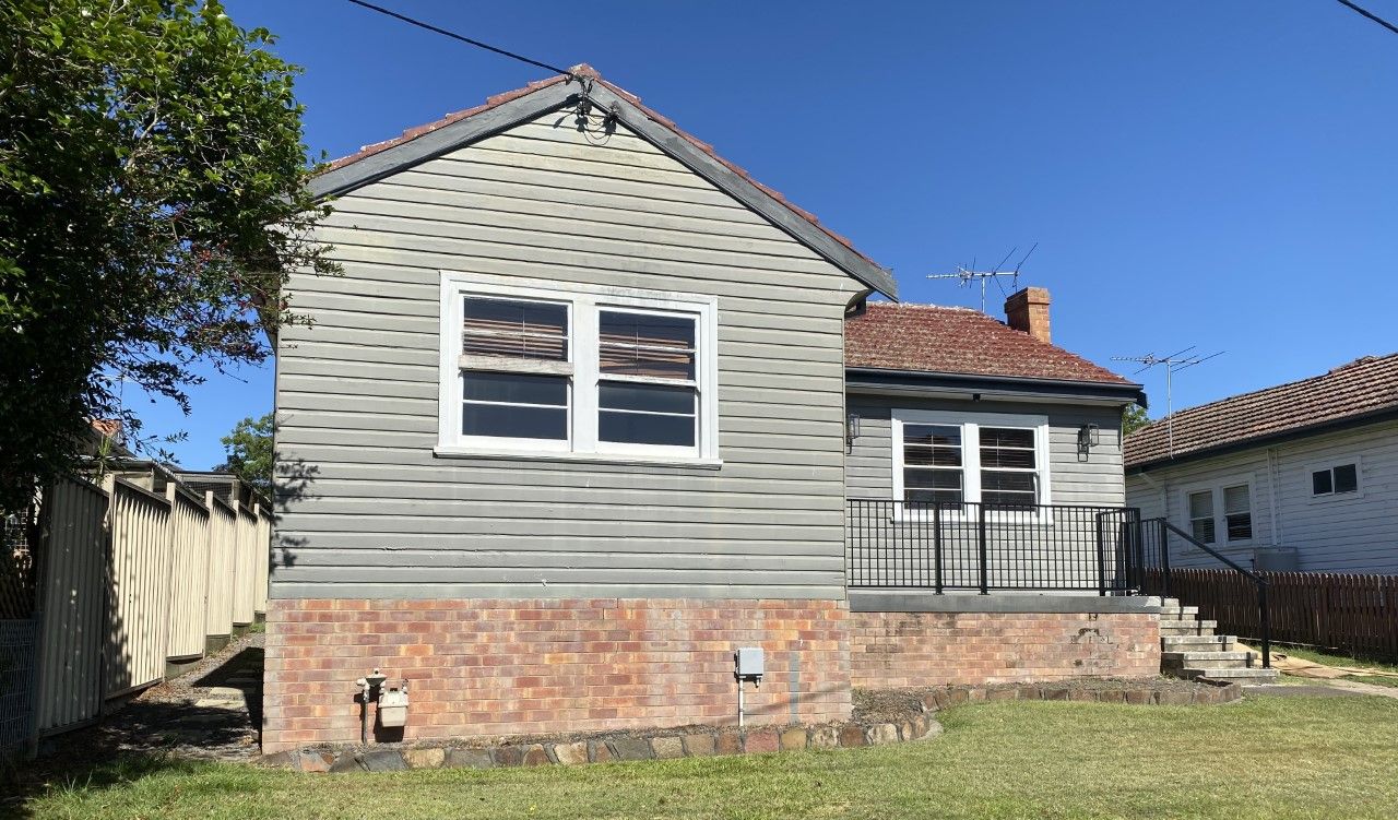 15 Sinclair Street, East Maitland Property History & Address Research