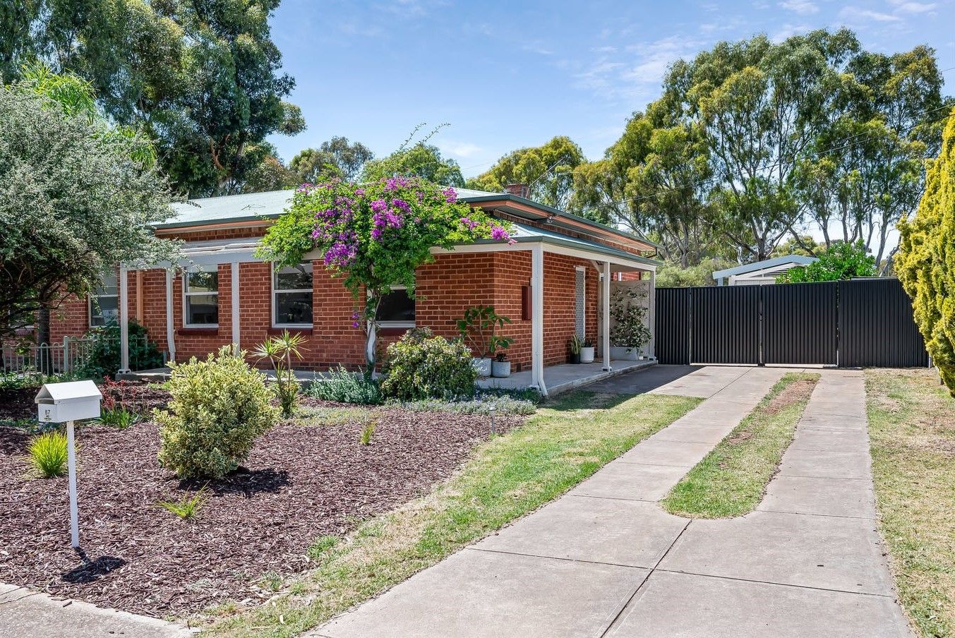 3 bedrooms Semi-Detached in 87 Hunter Crescent SALISBURY NORTH SA, 5108