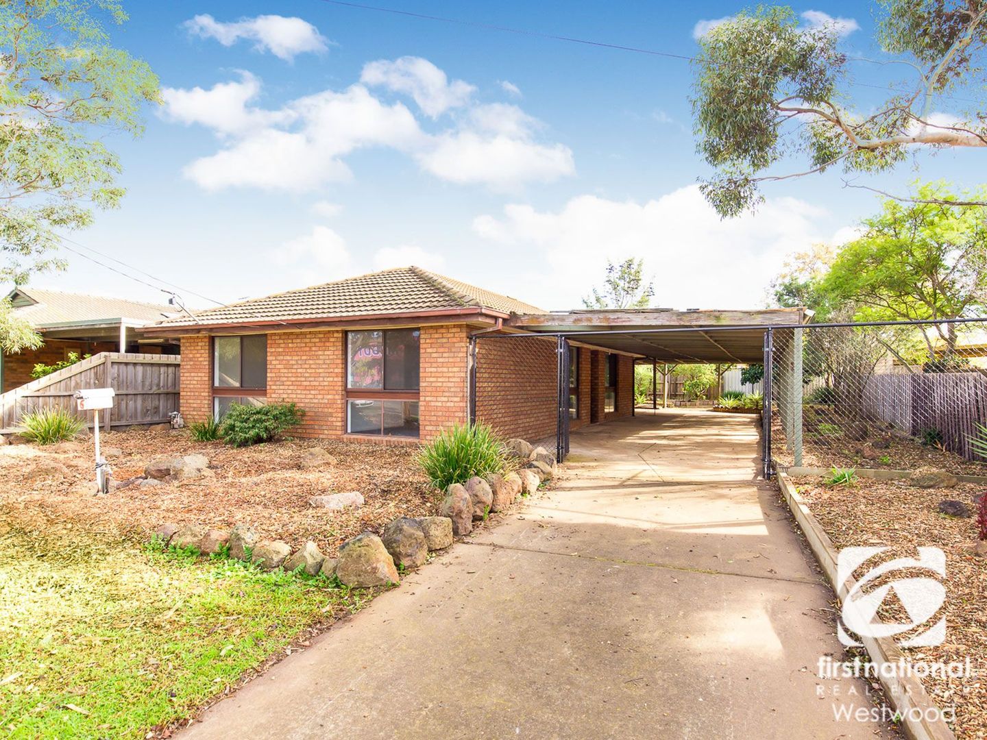 6 Riverside Avenue Werribee Vic 3030 Domain