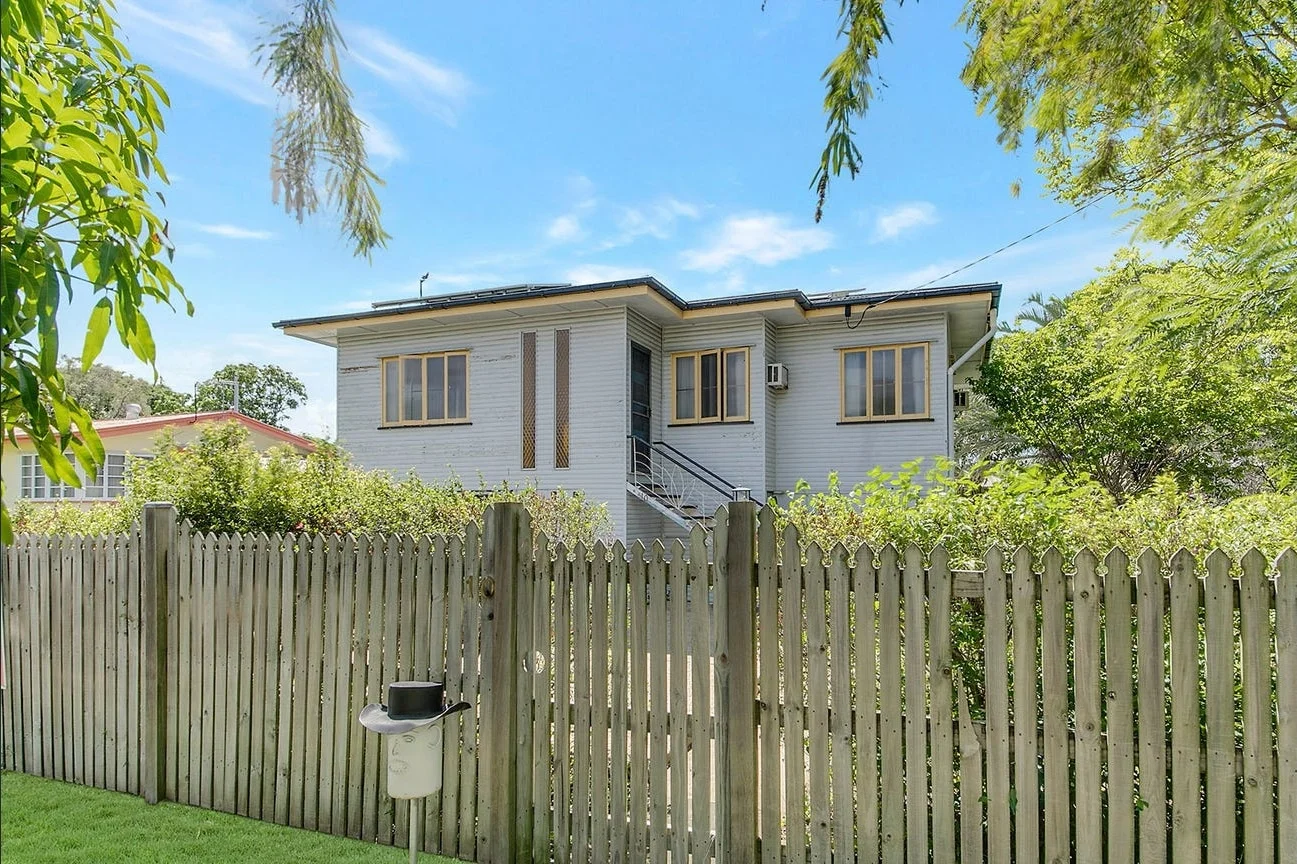 10 Martin Street, Park Avenue QLD 4701