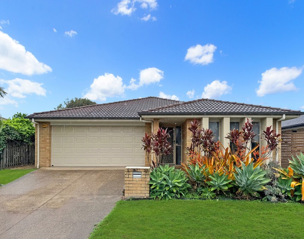 4 Burke Court, Urraween QLD 4655