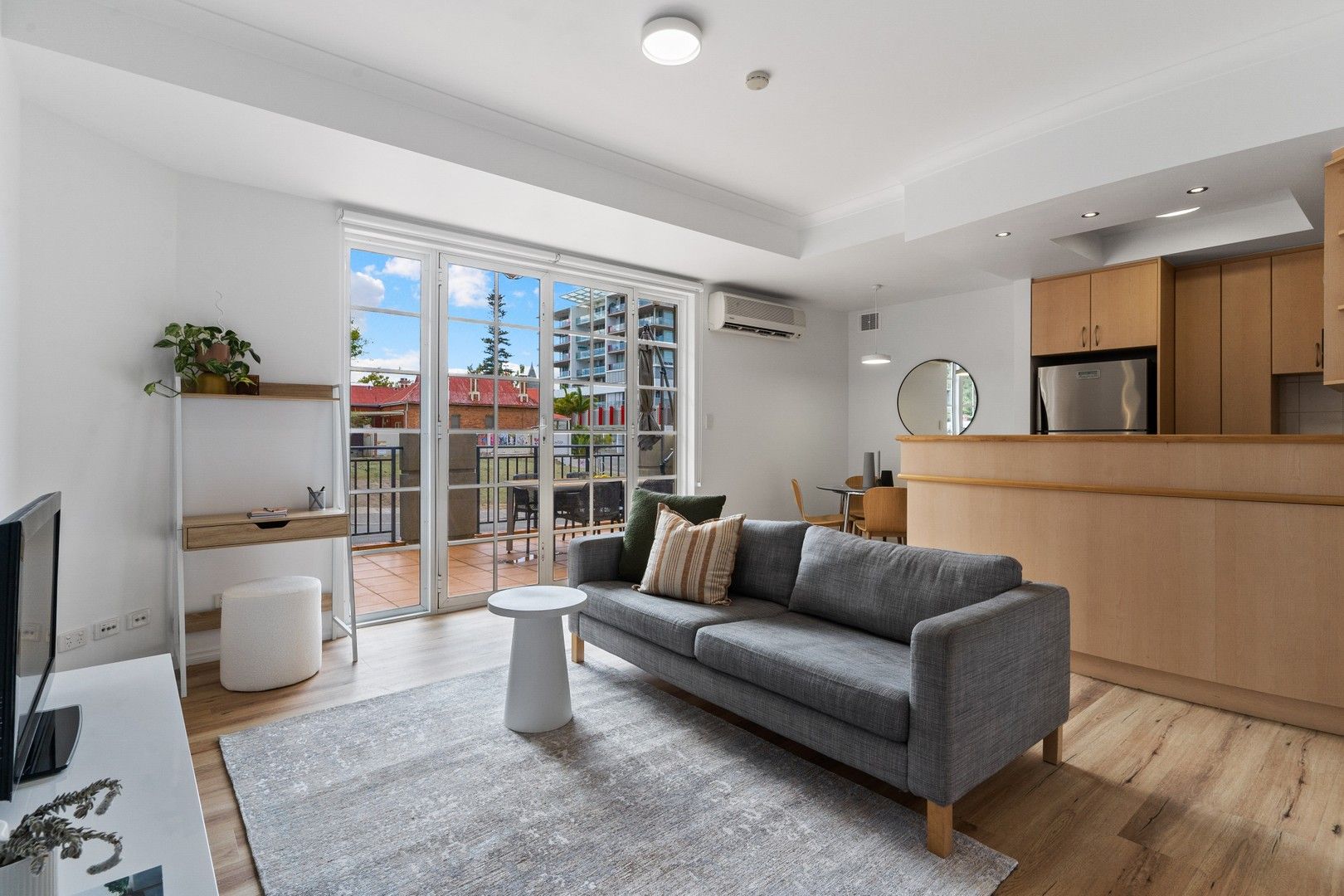 1 bedrooms Apartment / Unit / Flat in 2/48 Havelock Street WEST PERTH WA, 6005