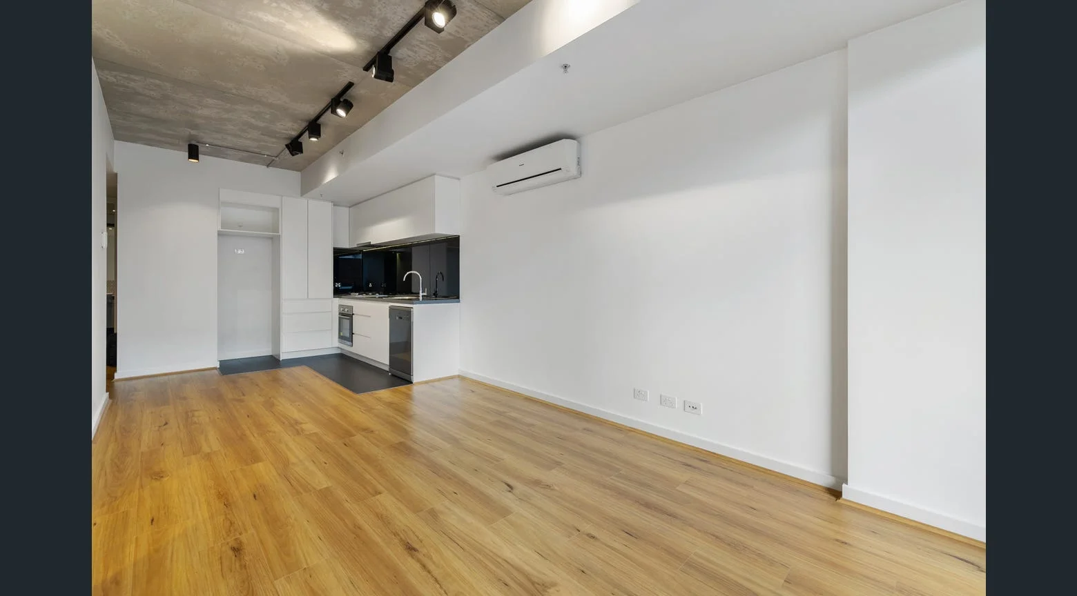 Additional image 7 of 104/154 High Street, Preston VIC 3072