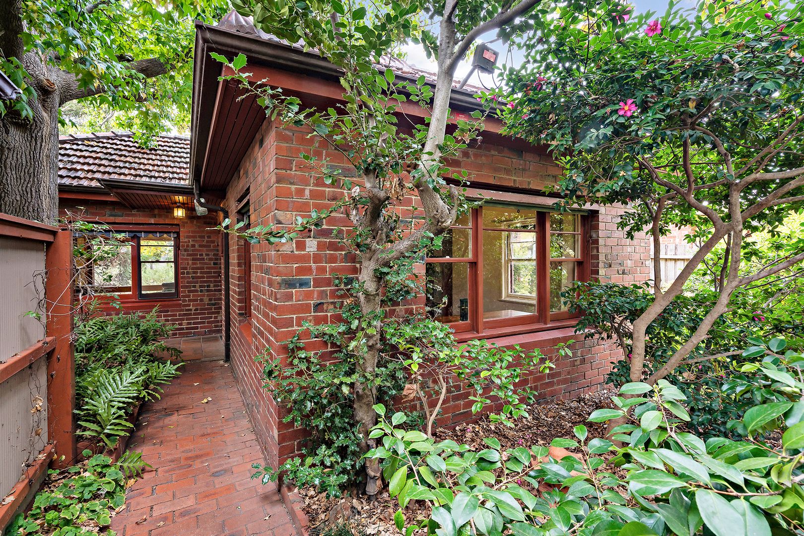 106 Ludstone Street, Hampton VIC 3188, Image 1