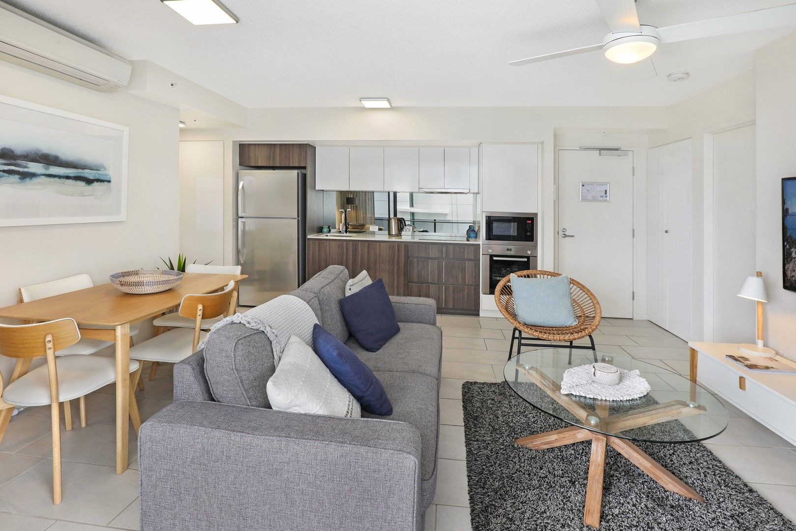 2 bedrooms Apartment / Unit / Flat in 805/25 First Avenue MOOLOOLABA QLD, 4557