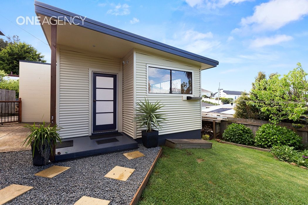 25 Whitford Street, Upper Burnie TAS 7320, Image 2