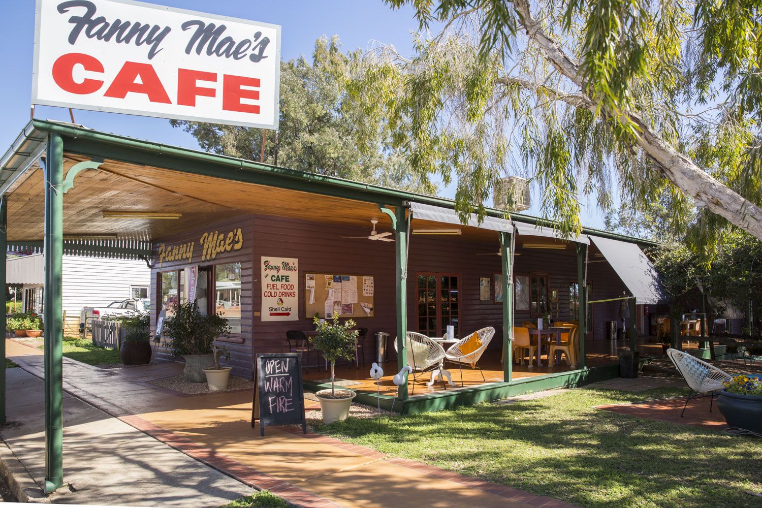 15 Arthur Street, Tambo QLD 4478 Domain