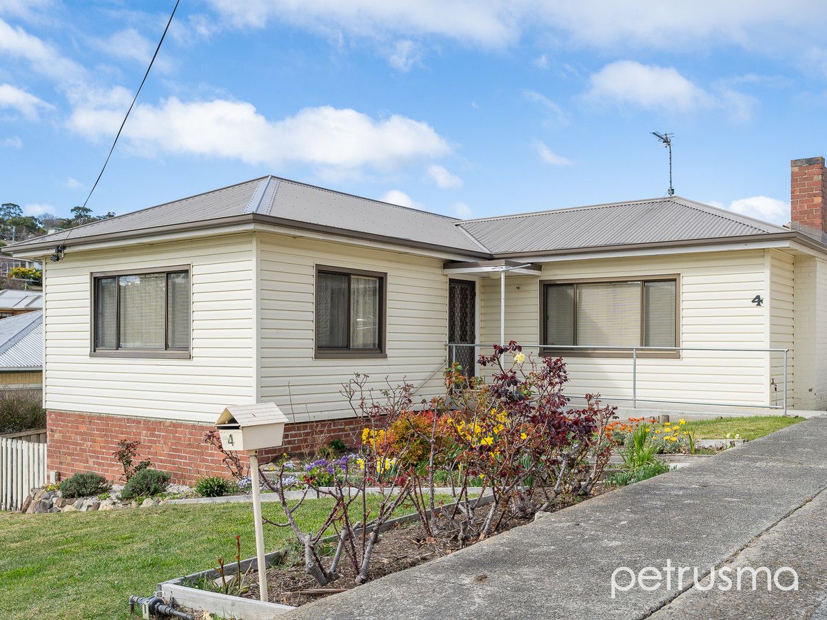 4 Broad Street, Lindisfarne TAS 7015, Image 0