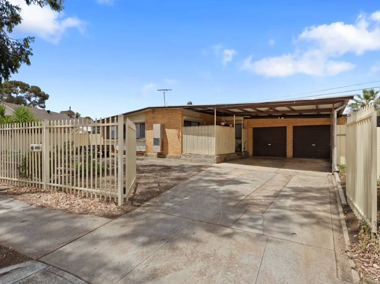 11 Jarvis Road, Elizabeth Vale SA 5112