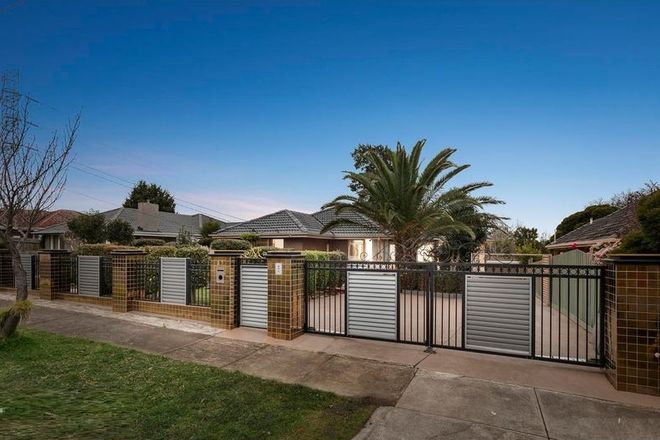 Picture of 37 Fromhold Drive, DONCASTER VIC 3108