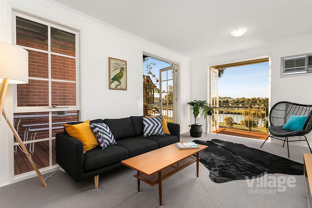 17/2 Ballarat Road, Footscray VIC 3011, Image 0