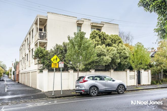 Picture of 2/23 Holtom Street East, CARLTON NORTH VIC 3054