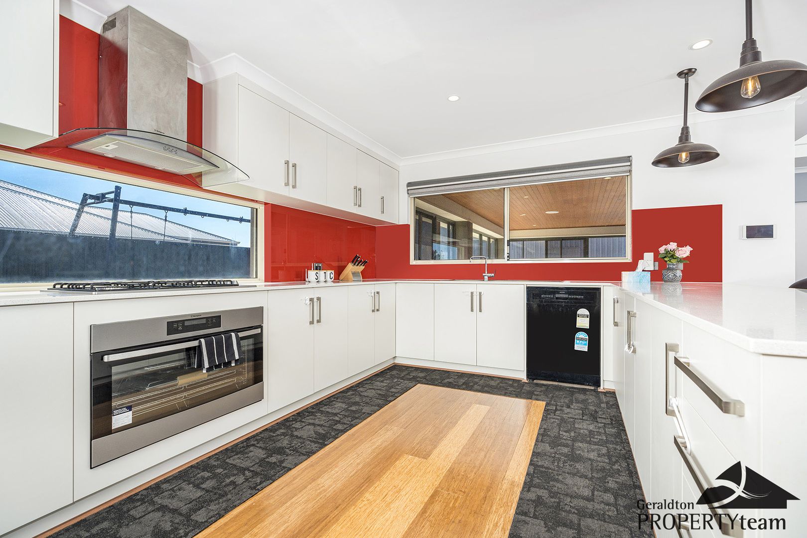 2 Shamrock Street, Wandina WA 6530, Image 1