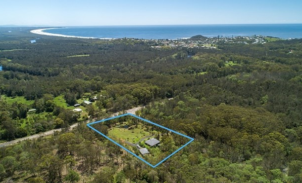 935 Scotts Head Road, Way Way NSW 2447