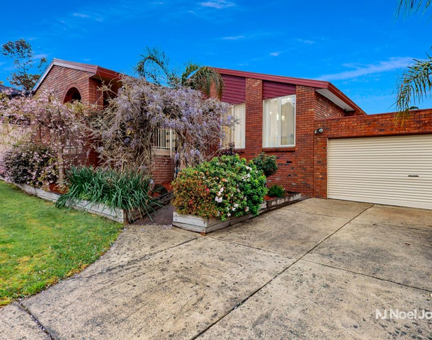 47 Crown Point Ridge, Chirnside Park VIC 3116