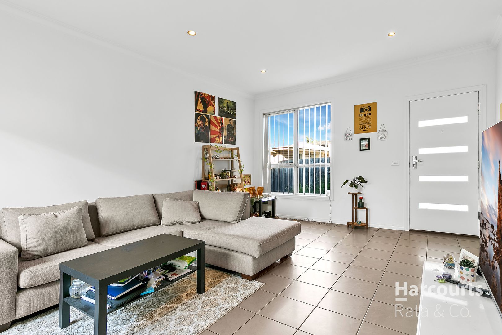 2/37 Boldrewood Parade, Reservoir VIC 3073, Image 2