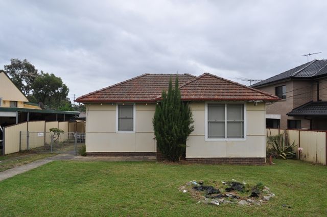 24 Saurine Street, BANKSTOWN NSW 2200, Image 0